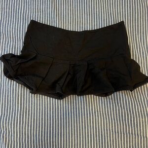 Bella Venice Black Ruffled Women's Shorts